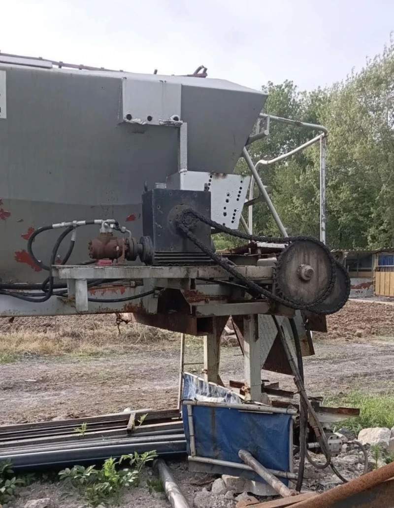 Astra 66.50 Песъкар, снимка 4 - Камиони - 51872634