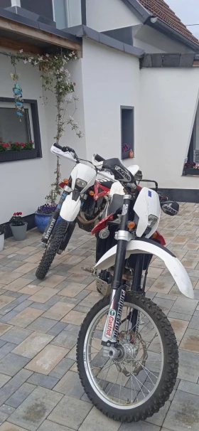 Husqvarna 250, снимка 6