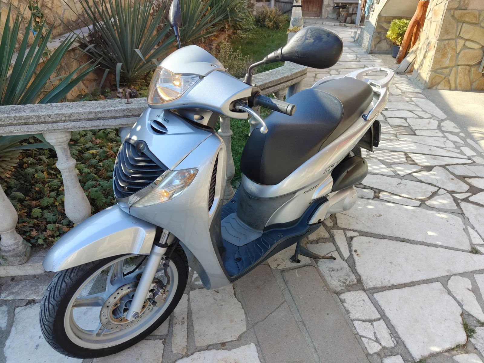 Honda 150 Sh 150i - изображение 4