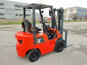 Мотокар Nissan Безплатен Транспорт / Като Нов!!!, снимка 5