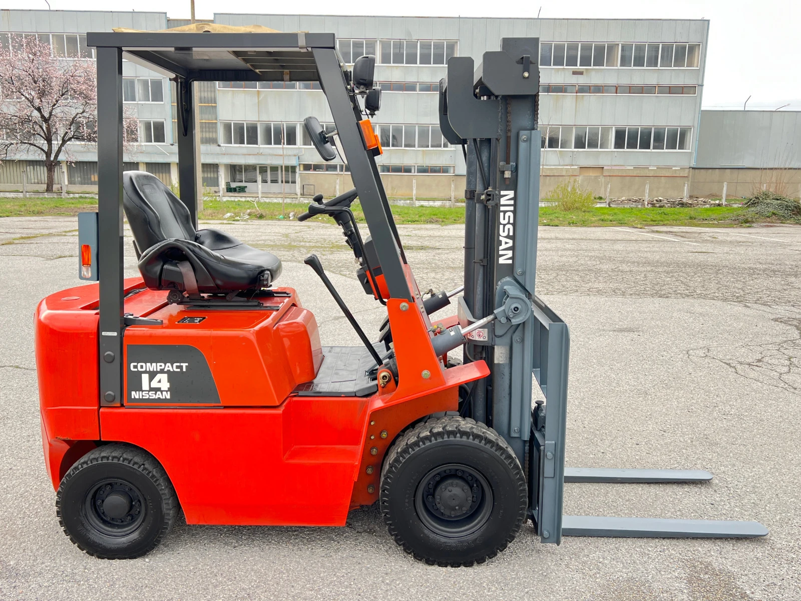  Nissan   /  !!! | Mobile.bg   6