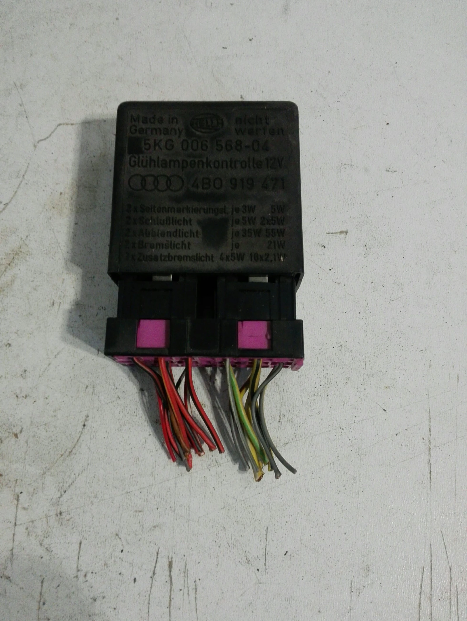 ���� �������� ���� �6 (3) | Mobile.bg � ����������� 1