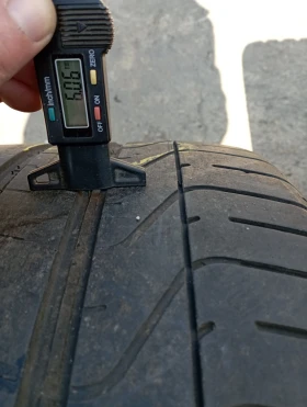 Гуми Летни 295/35R20, снимка 7