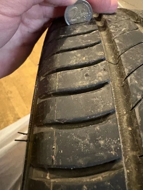 Гуми Зимни 225/40R18, снимка 6