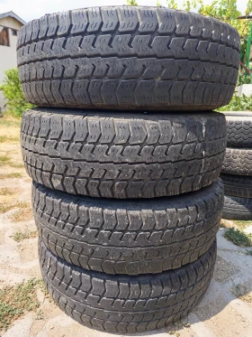      215/70R15