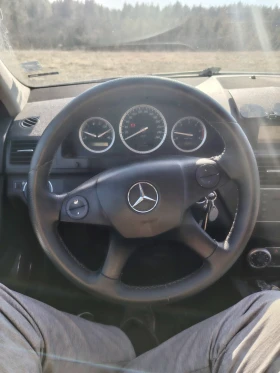 Mercedes-Benz C 220, снимка 8
