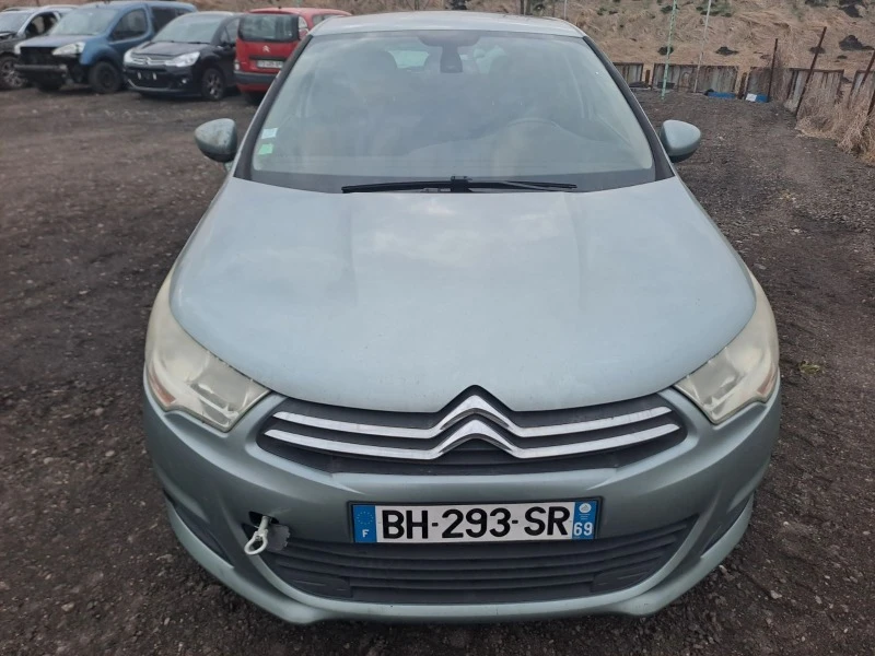 Citroen C4 1.6 E-HDI 112 Auto, снимка 3 - Автомобили и джипове - 45171769