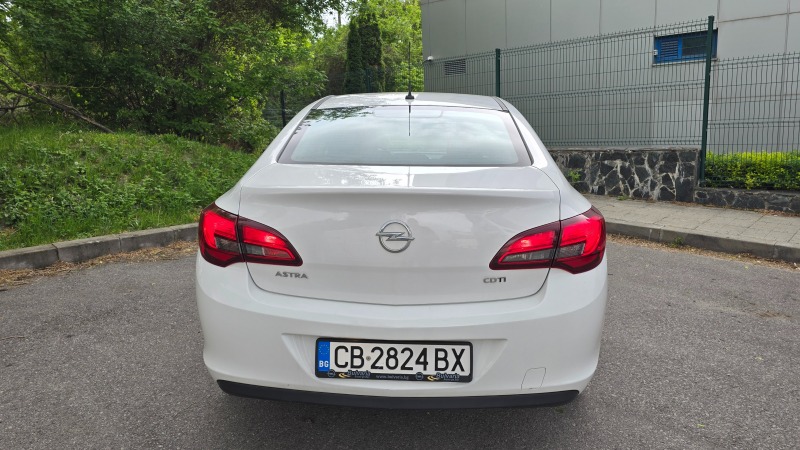 Opel Astra, снимка 8 - Автомобили и джипове - 46450485