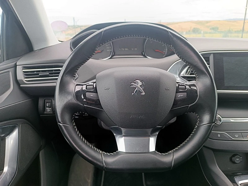 Peugeot 308 AUTOMATIC, снимка 14 - Автомобили и джипове - 47810455