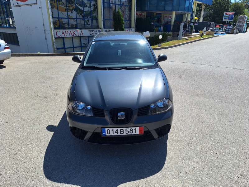 Seat Ibiza 1.2 бензин , снимка 2 - Автомобили и джипове - 46424689