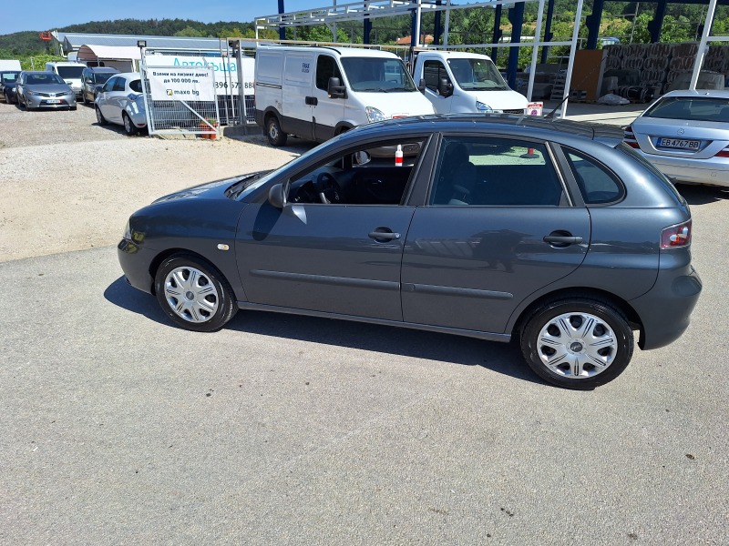 Seat Ibiza 1.2 бензин , снимка 10 - Автомобили и джипове - 46424689