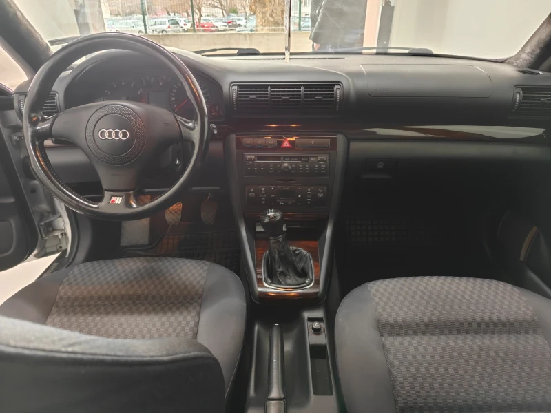 Audi A4, снимка 13 - Автомобили и джипове - 48550264