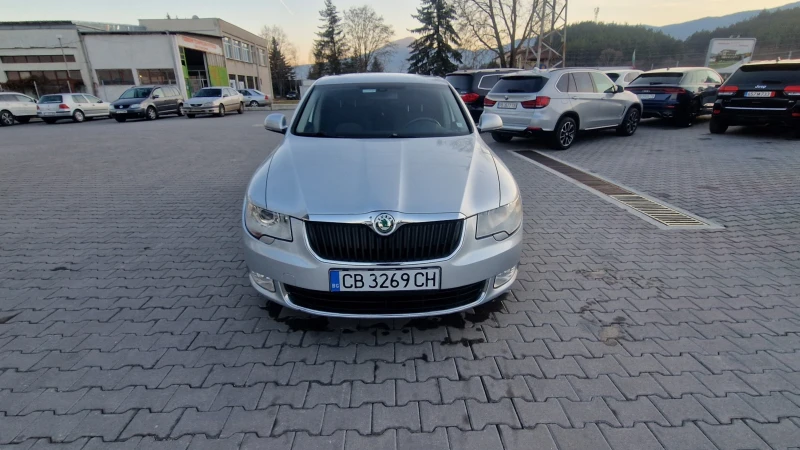 Skoda Superb ЛИЗИГ, снимка 5 - Автомобили и джипове - 48631416