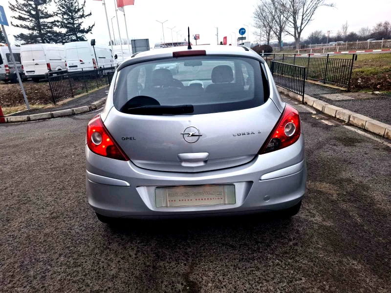 Opel Corsa 1.2 , снимка 6 - Автомобили и джипове - 48796924