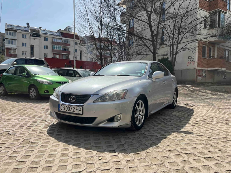 Lexus IS 220d, снимка 1 - Автомобили и джипове - 49598821