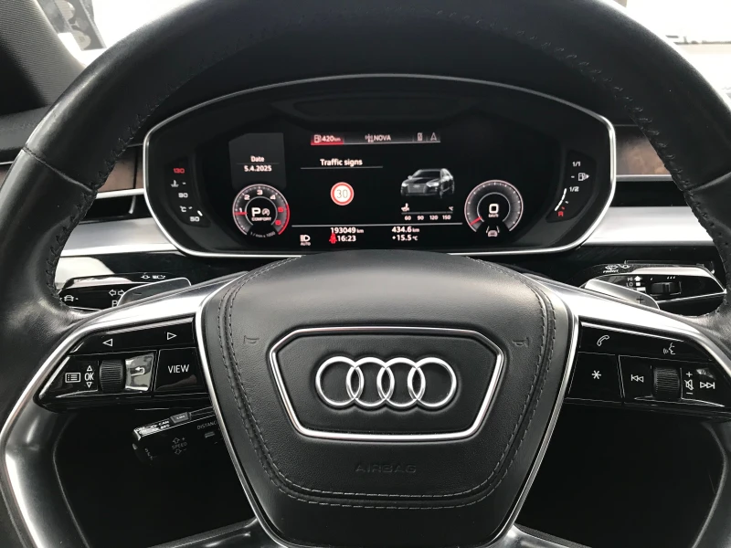 Audi A8 5.0TDI/Quattro/3xS-Line/B&O/NAVI/PANO/Excellent!, снимка 10 - Автомобили и джипове - 49741716