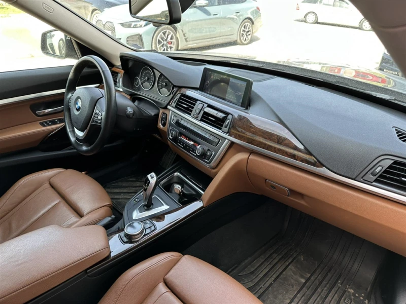 BMW 335 xDrive Gran Turismo, снимка 8 - Автомобили и джипове - 49928097