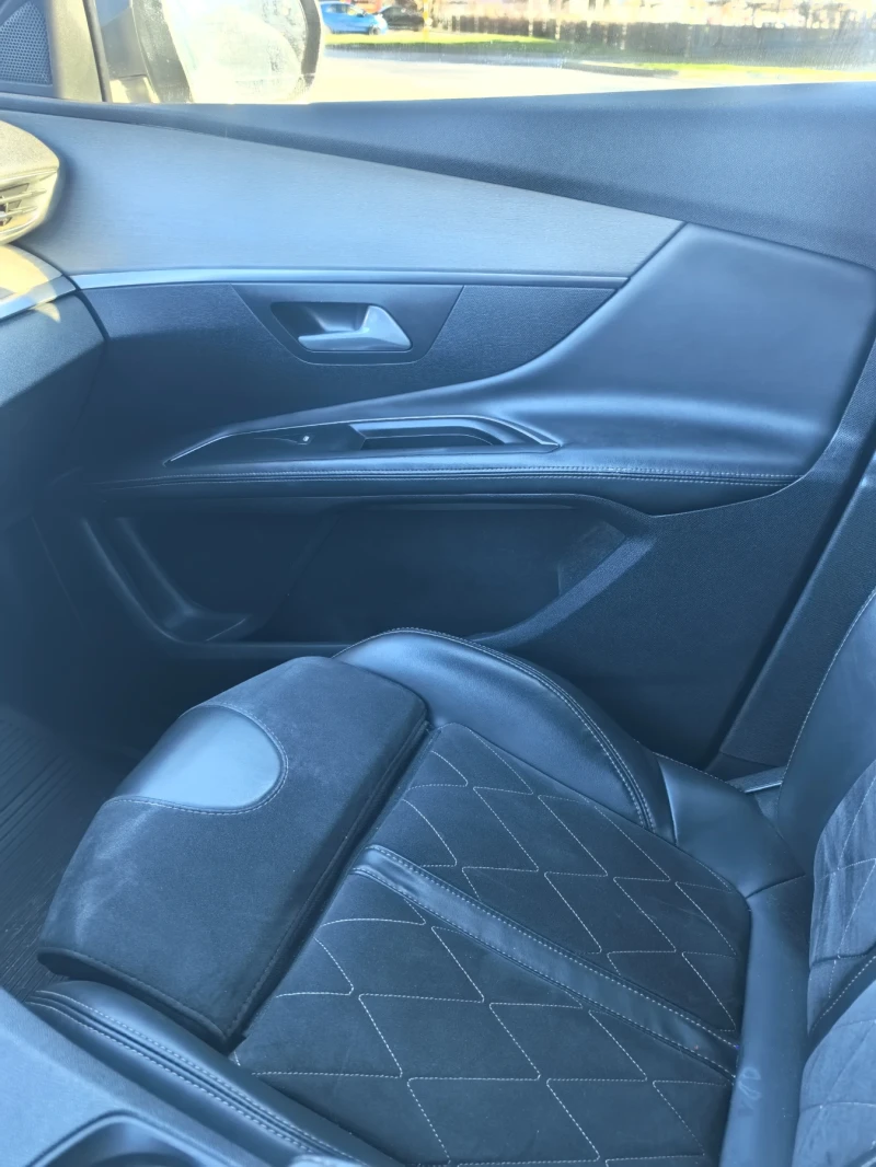 Peugeot 3008 2.0 gtline bluehdi 180kc, снимка 9 - Автомобили и джипове - 52665488