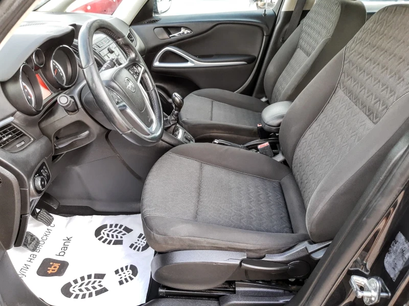 Opel Zafira  1.6 - 150, снимка 9 - Автомобили и джипове - 52084795