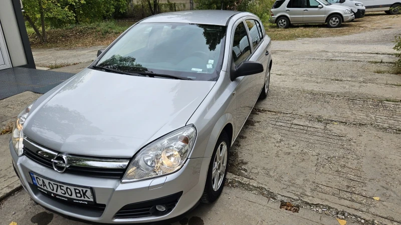Opel Astra H, 1.4 LPG Каско, снимка 4 - Автомобили и джипове - 52332478