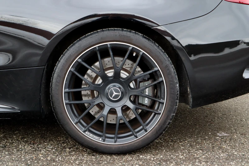 Mercedes-Benz C 63 AMG Coupe* АвтоКредит* (ЦЕНА ДО БГ), снимка 6 - Автомобили и джипове - 53024203