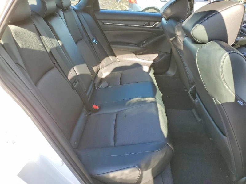 Honda Accord, снимка 10 - Автомобили и джипове - 53459941