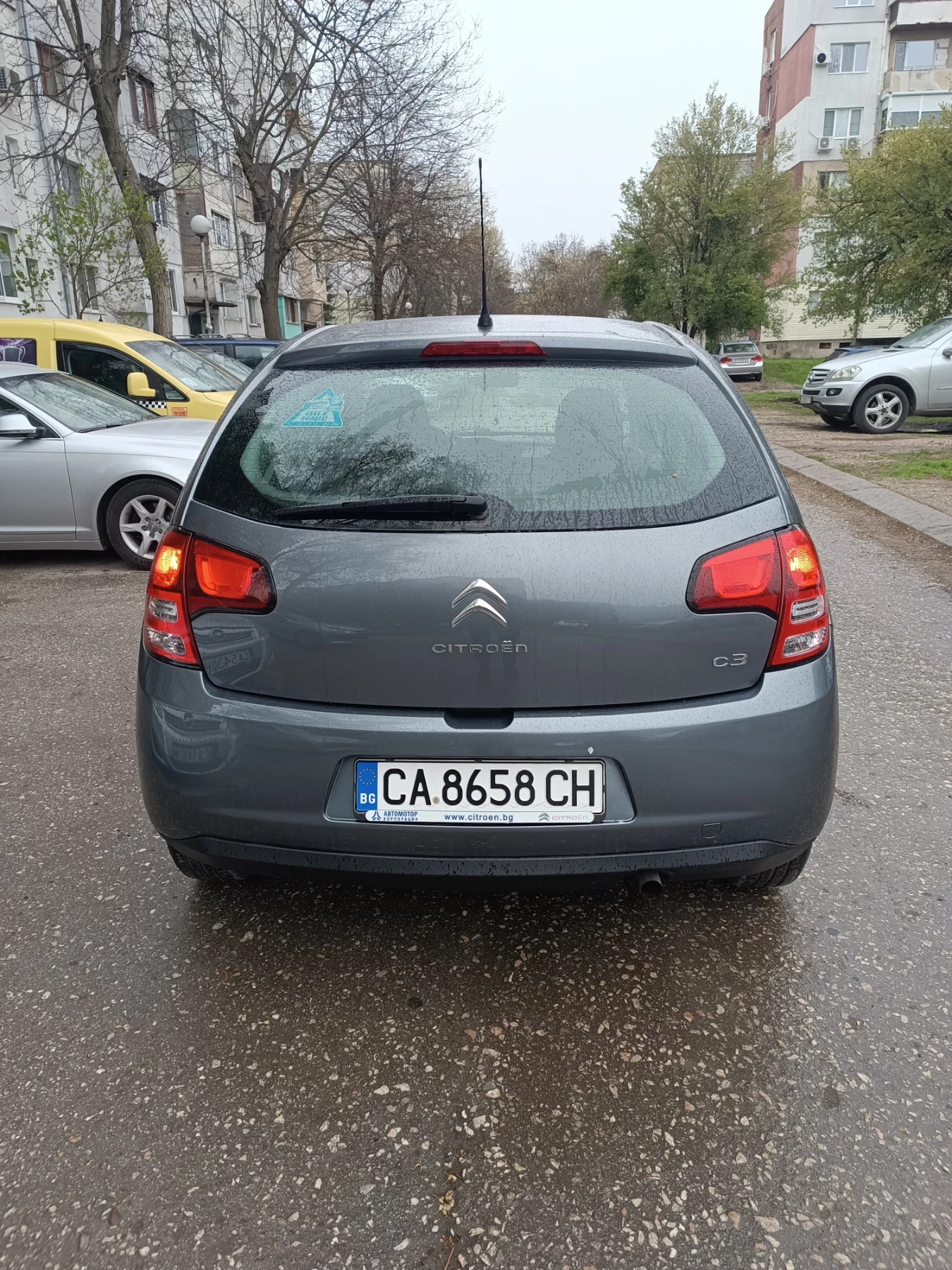 Citroen C3 1.1 i 67 000 км. - изображение 4