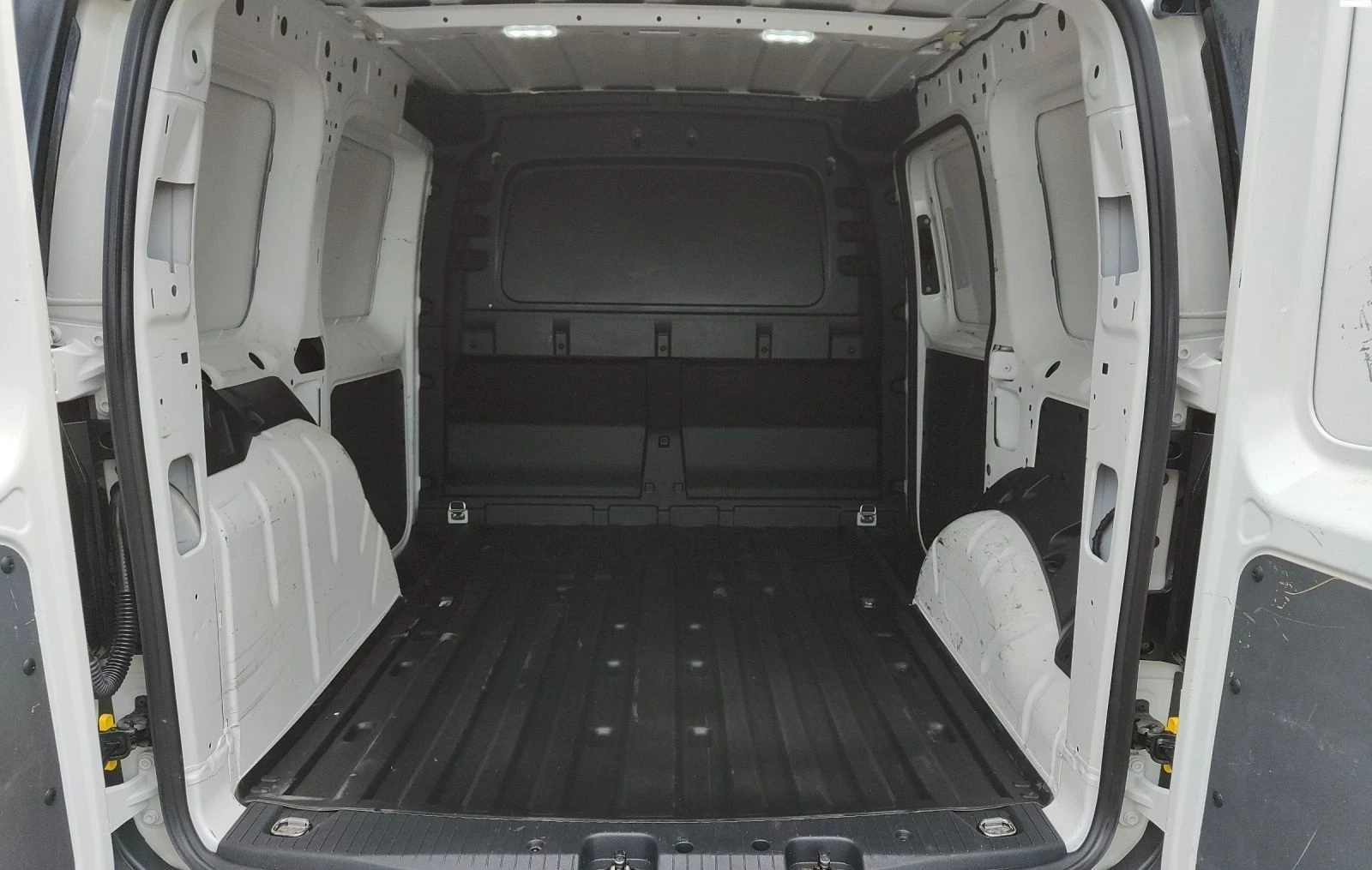 VW Caddy * Klima * Composition * PDC * UniRent*  - изображение 10