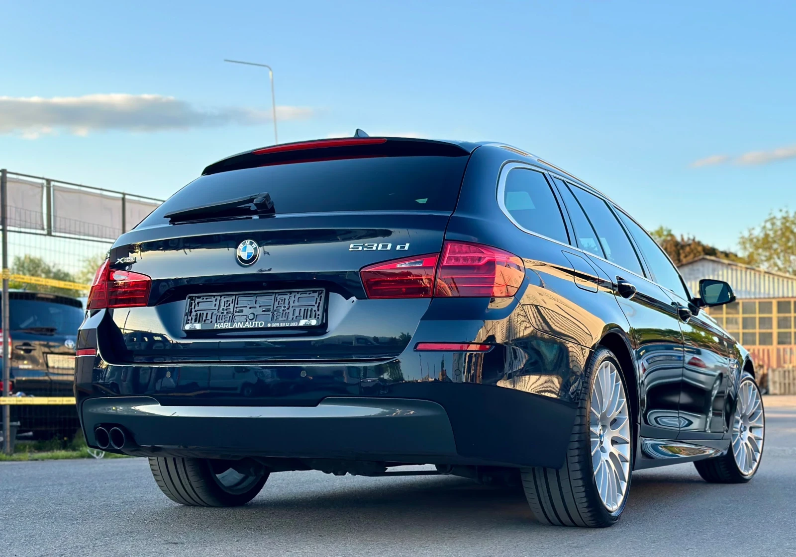 BMW 530 X-Drive M-Paket Камери360-Дистроник-Панорама-Face - изображение 3