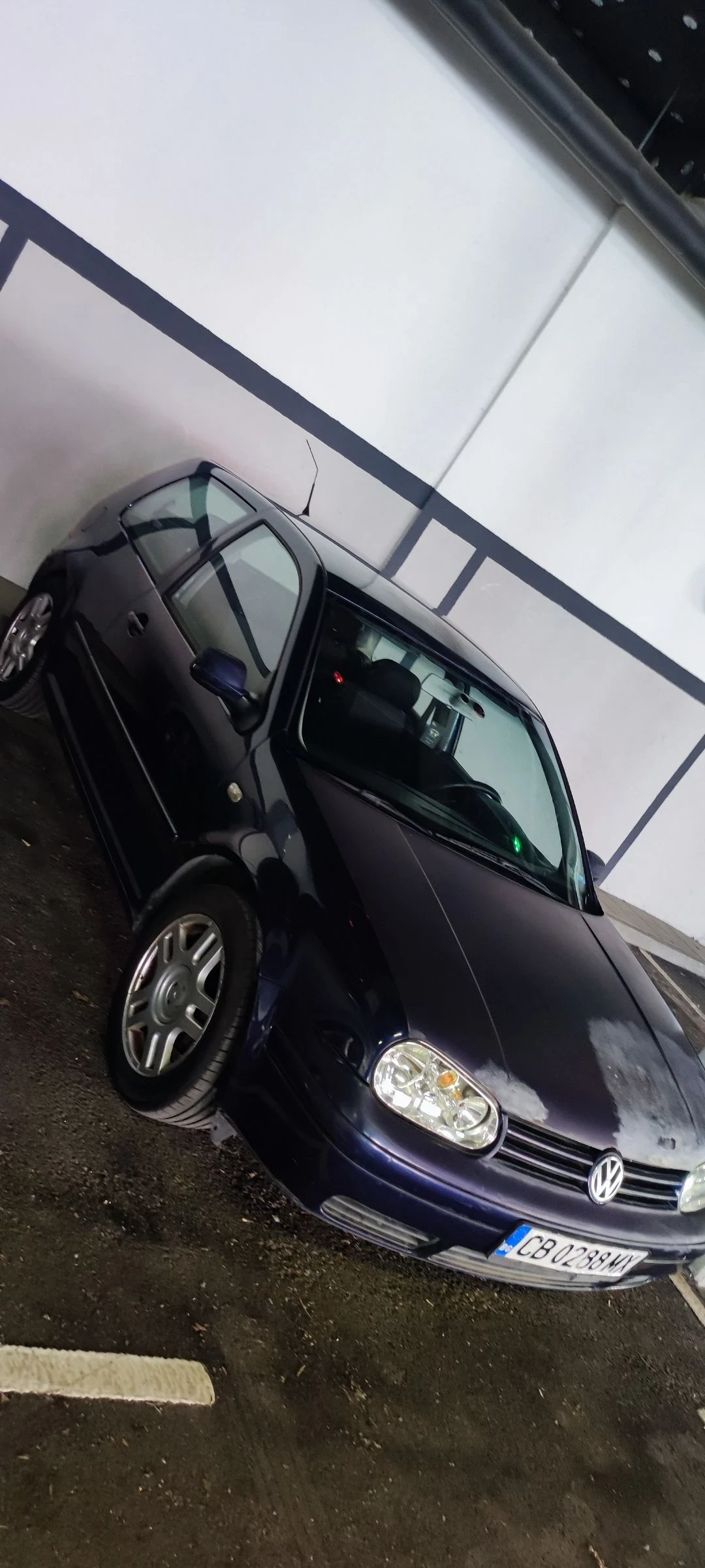 VW Golf 1.6i климатик Еко4 - изображение 8