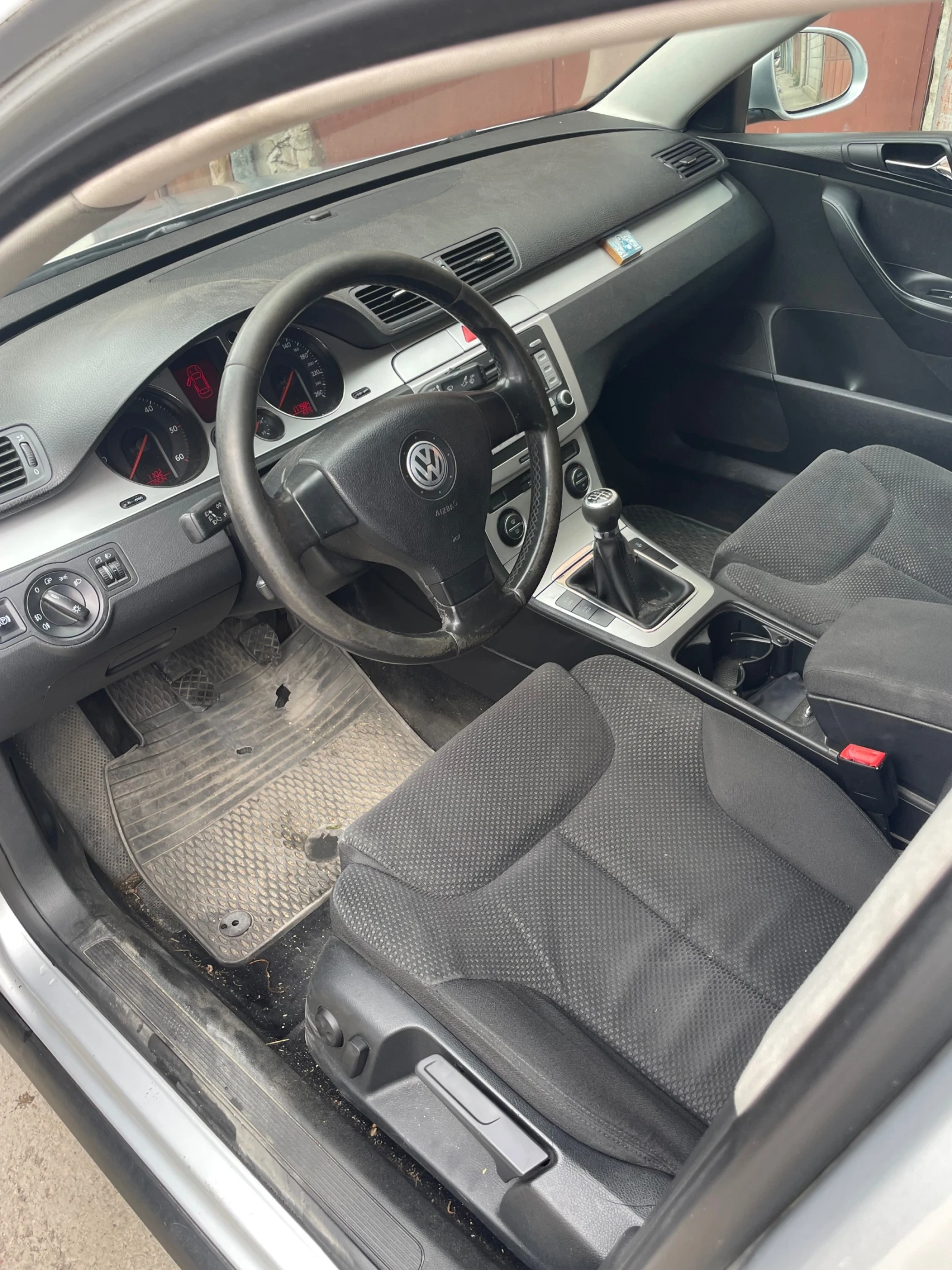 VW Passat  - изображение 8