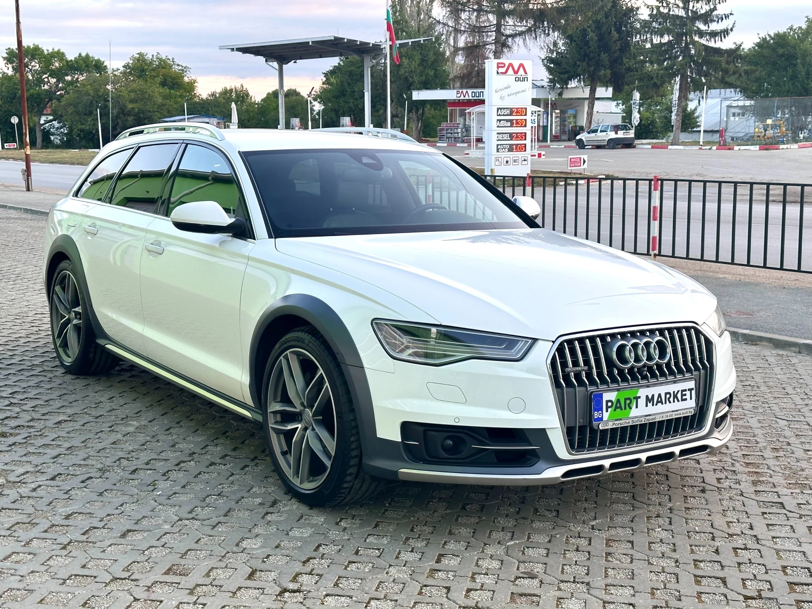 Audi A6  3.0TDI 272HP CRT MATRIX 360 ТЕГЛИЧ - изображение 7