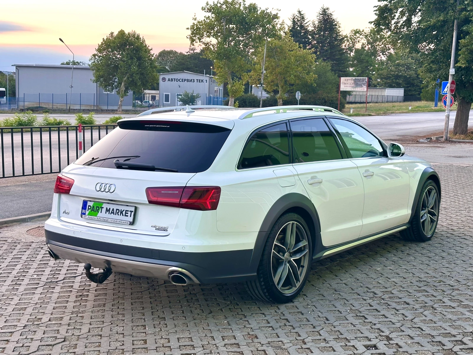 Audi A6  3.0TDI 272HP CRT MATRIX 360 ТЕГЛИЧ - изображение 5