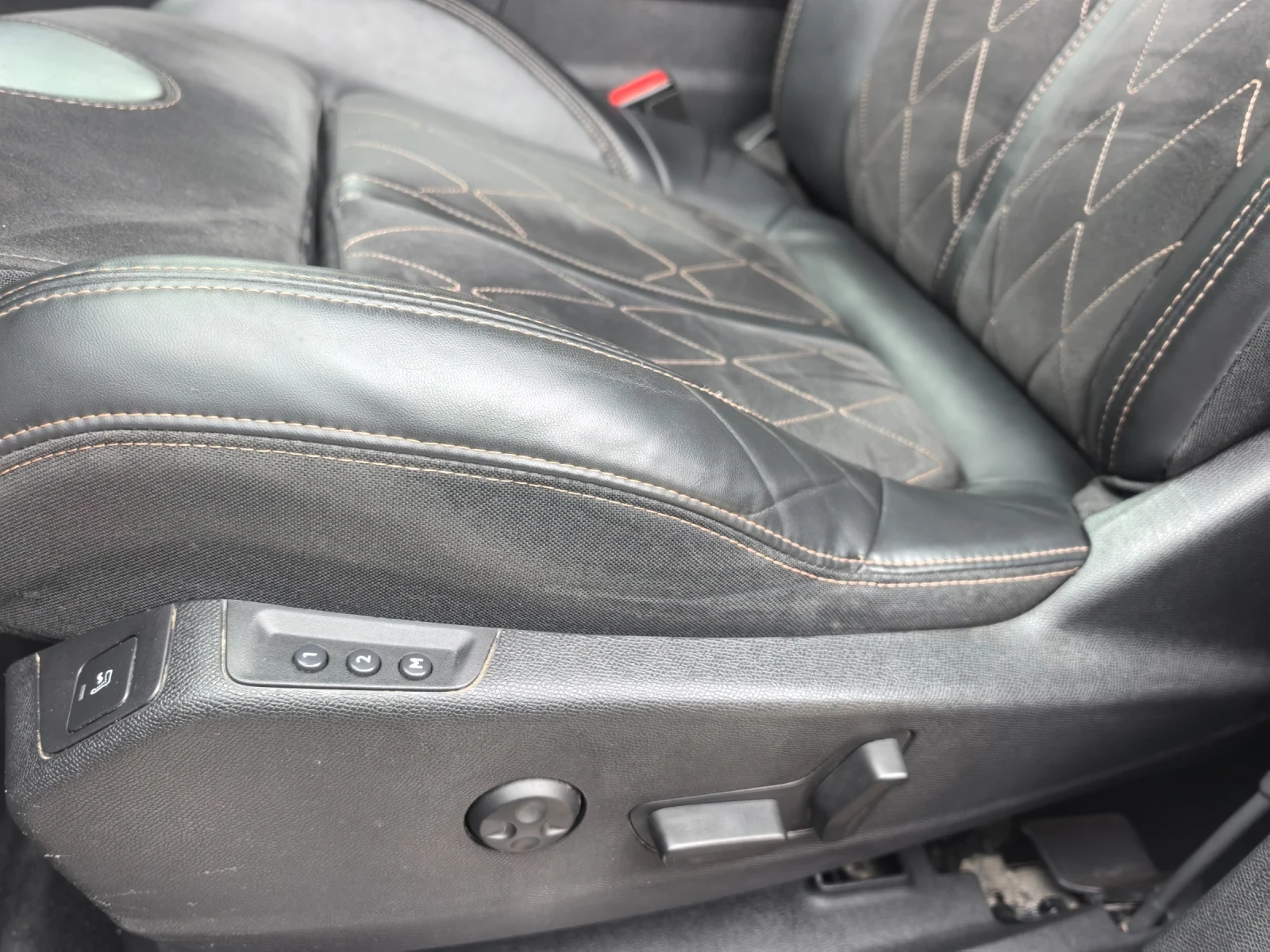 Peugeot 3008 2.0 gtline bluehdi 180kc | Mobile.bg � ����������� 10