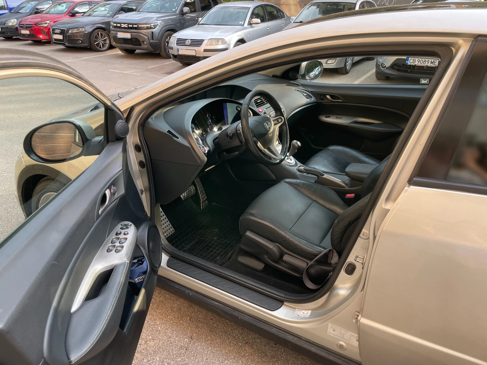 Honda Civic 1.8 MT + GAZ - изображение 10