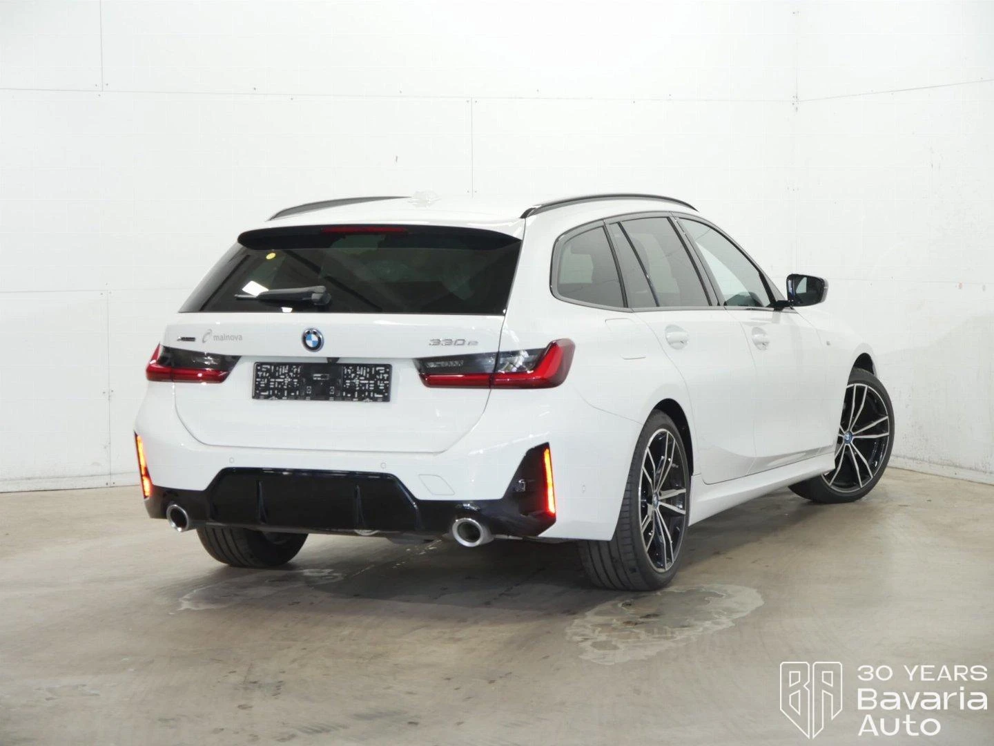 BMW 330 e xDrive Touring Sportautomatic M Sport Paket - изображение 3