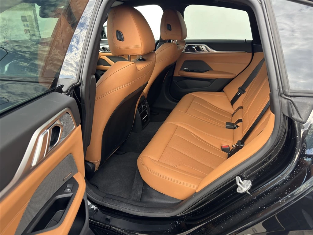 BMW i4 M50 xDrive Гран Купе - изображение 10