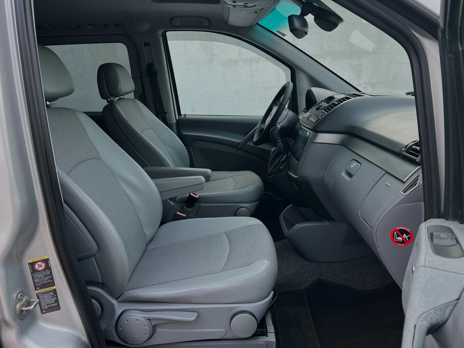 Mercedes-Benz Viano 3.5i 258..    8  | Mobile.bg   11