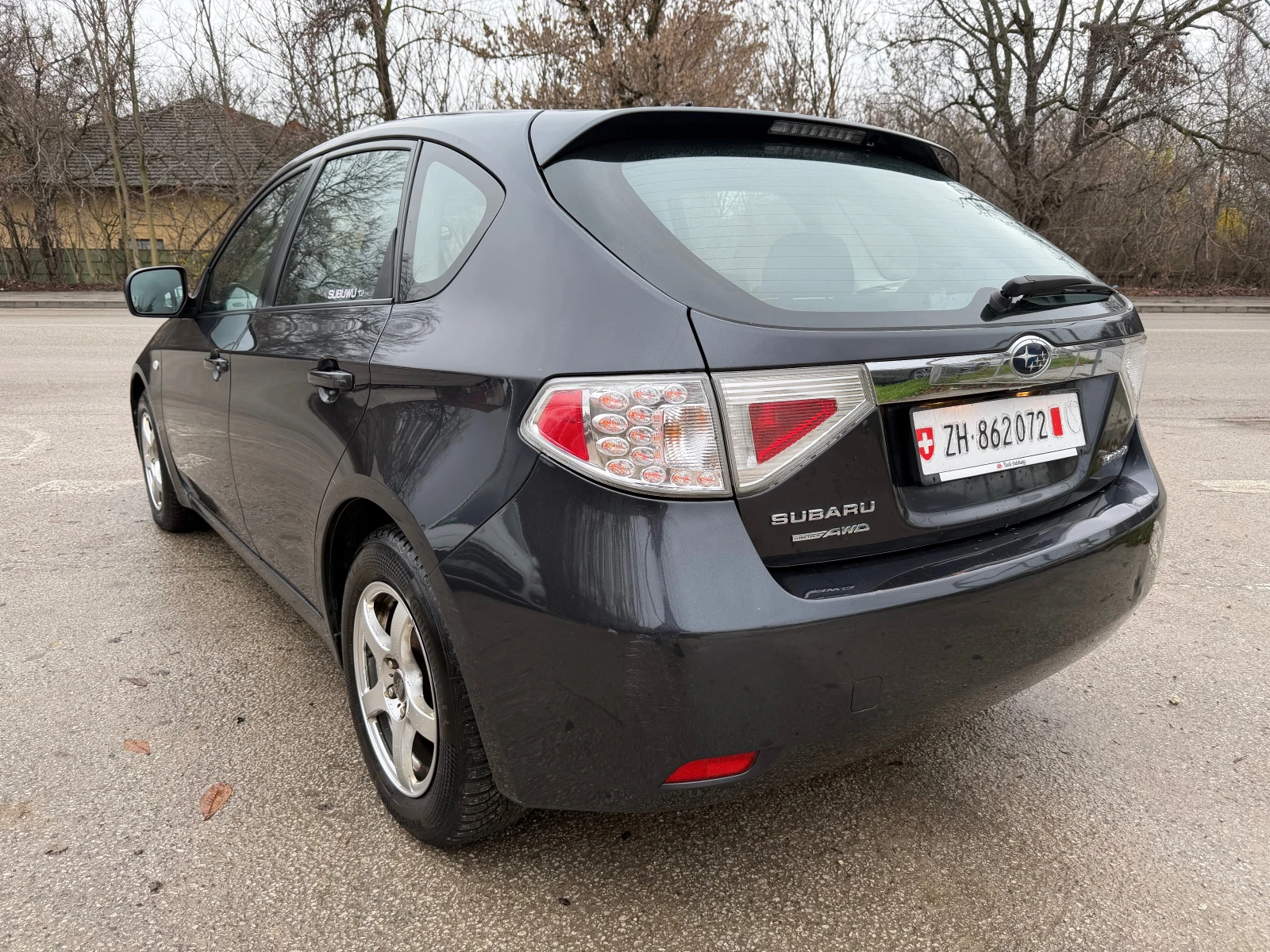 Subaru Impreza 2.0 COMFORT 4x4 - изображение 3