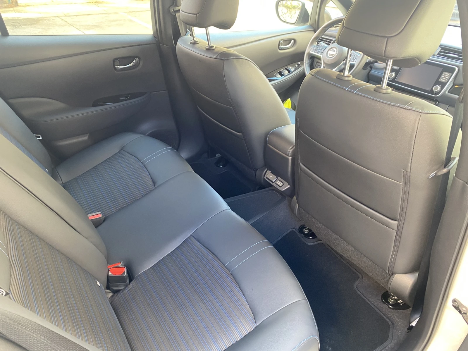 Nissan Leaf  E+ N-Connecta/62kWh/217��/������ 113��. | Mobile.bg � ����������� 13