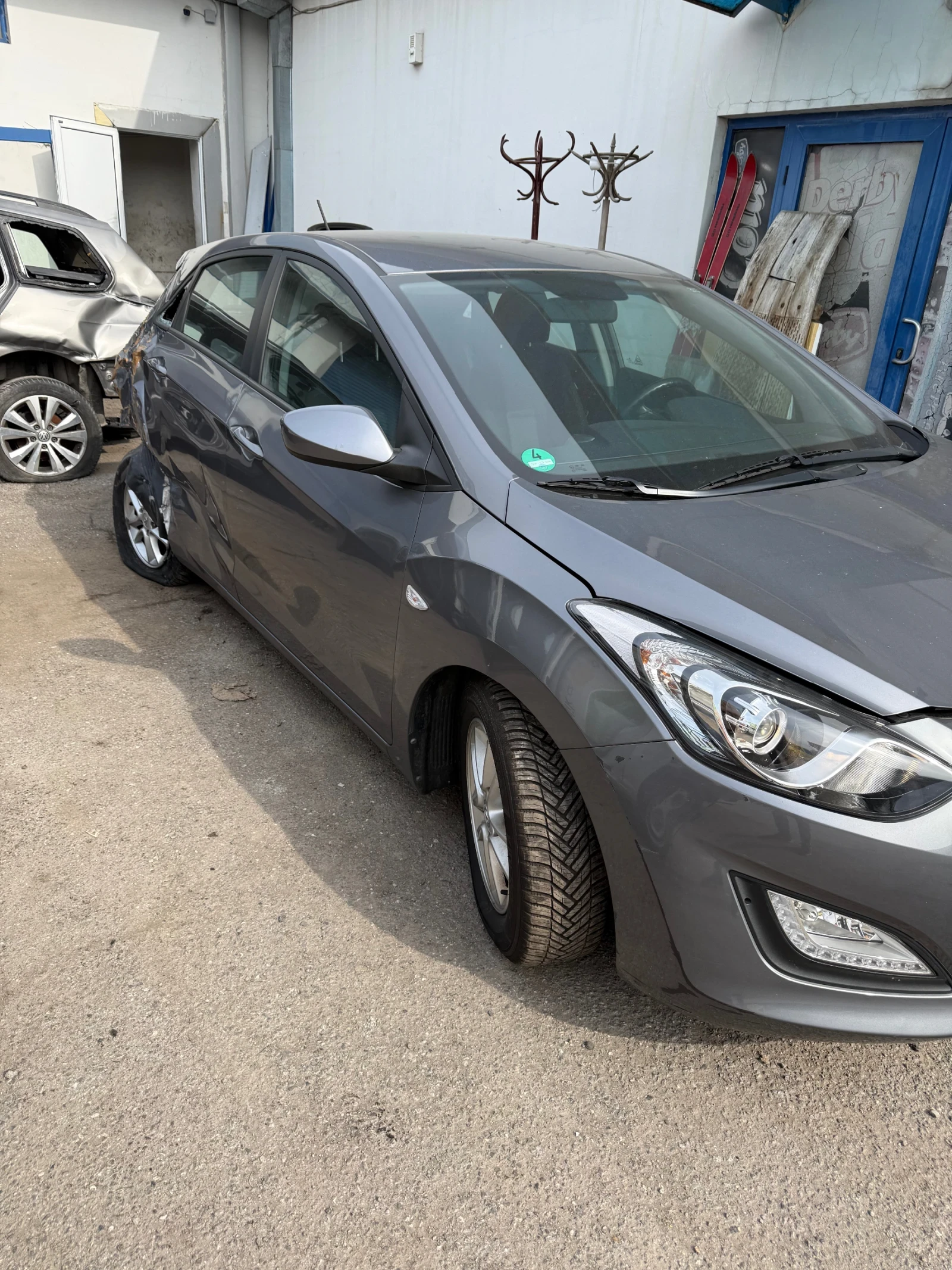 Hyundai I30 1.4, снимка 2 - Автомобили и джипове - 53720340
