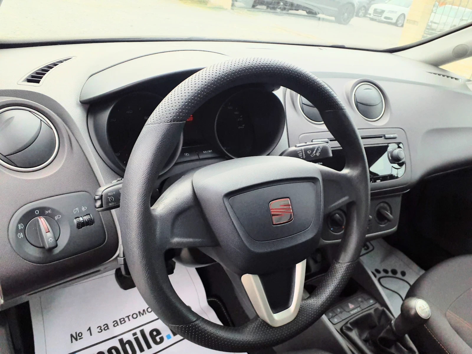 Seat Ibiza 1.2TDI NEW LINE , снимка 9 - Автомобили и джипове - 53978756