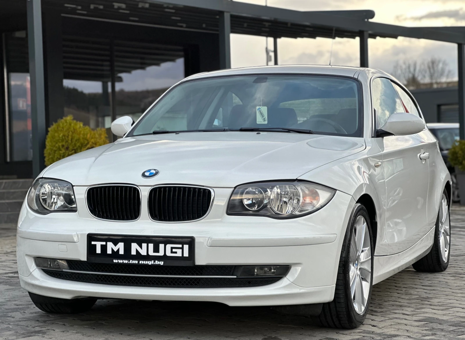 BMW 120 * FACELIFT* 2.0D* 177kc* , снимка 3 - Автомобили и джипове - 54092485