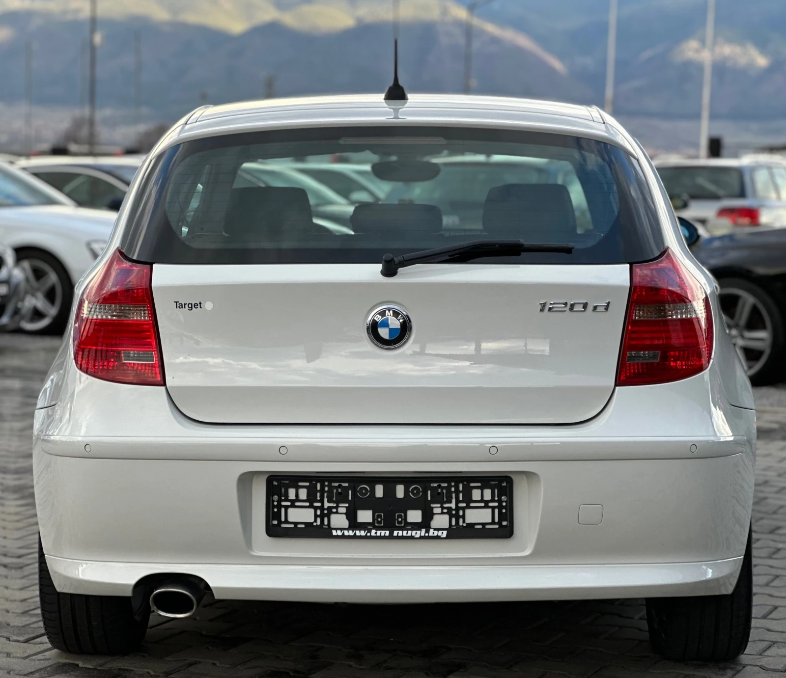 BMW 120 * FACELIFT* 2.0D* 177kc* , снимка 5 - Автомобили и джипове - 54092485