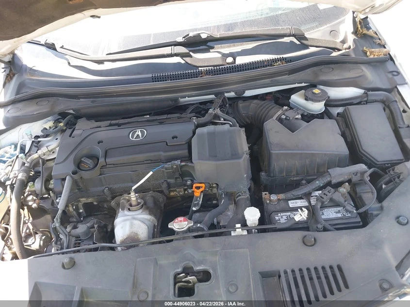Acura ILX 2.4l Premium Package/Technology Plus Package, снимка 10 - Автомобили и джипове - 54369781