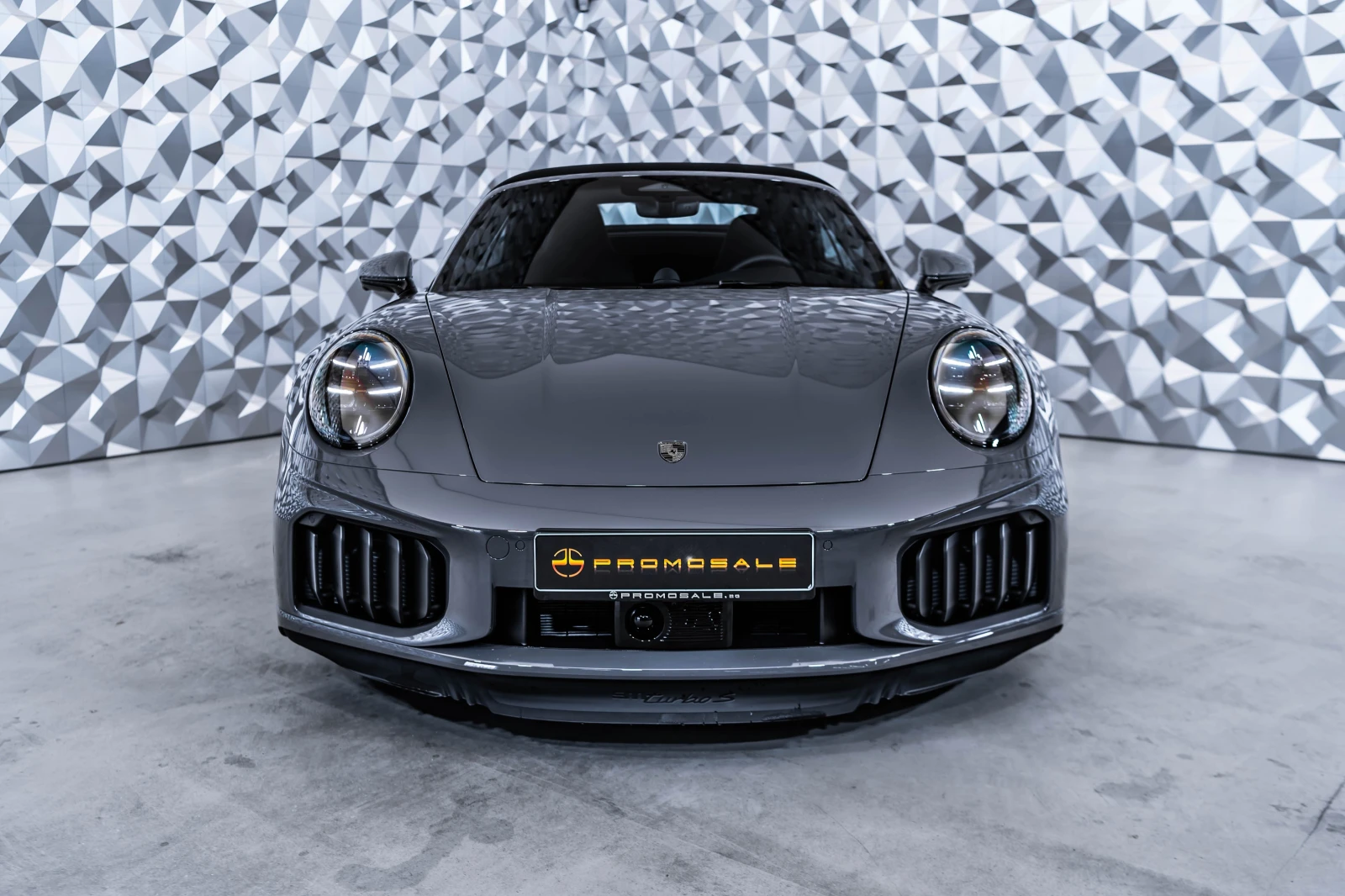 Porsche 911 992.2 Cabriolet* Burmester* 360, снимка 2 - Автомобили и джипове - 54411896
