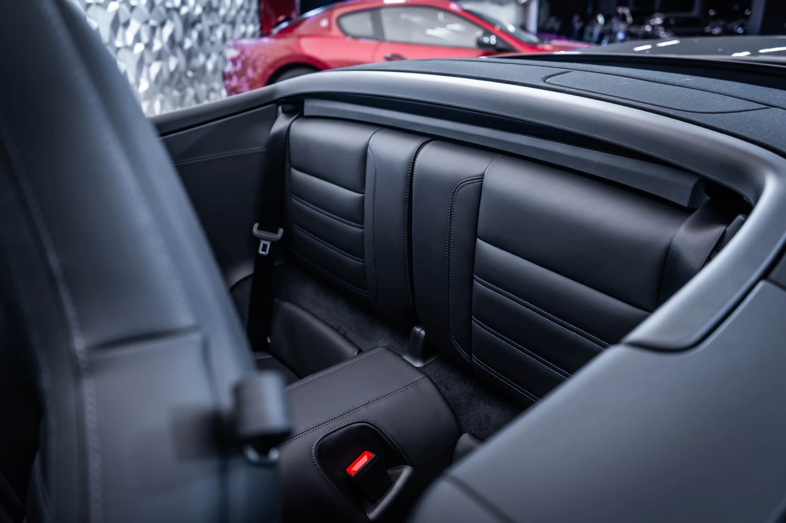 Porsche 911 992.2 Cabriolet* Burmester* 360, снимка 14 - Автомобили и джипове - 54411896