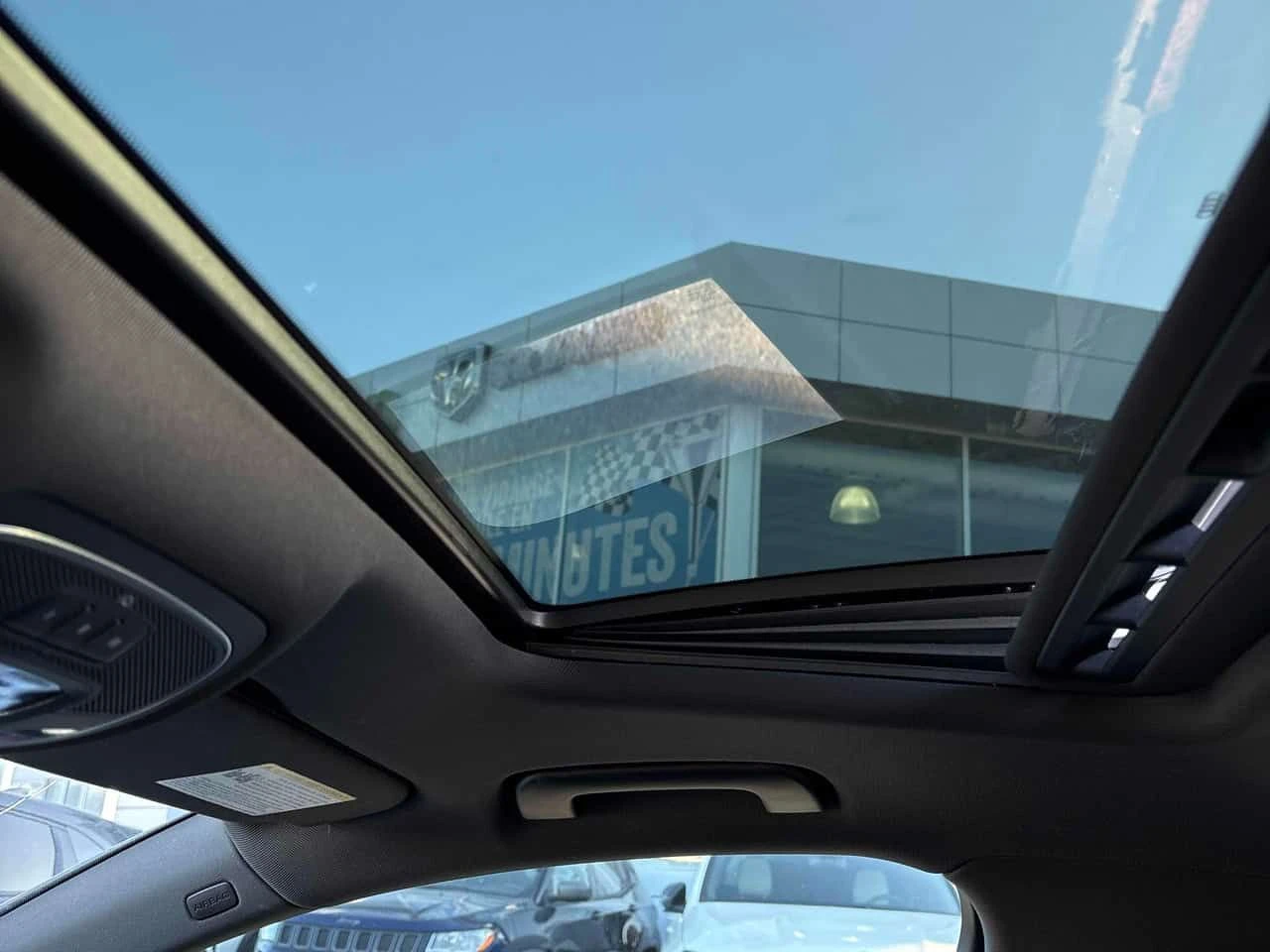 Audi A6 * 2.0T * PANO* KEYLESS* ПОДГРЕВ* , снимка 10 - Автомобили и джипове - 54507936