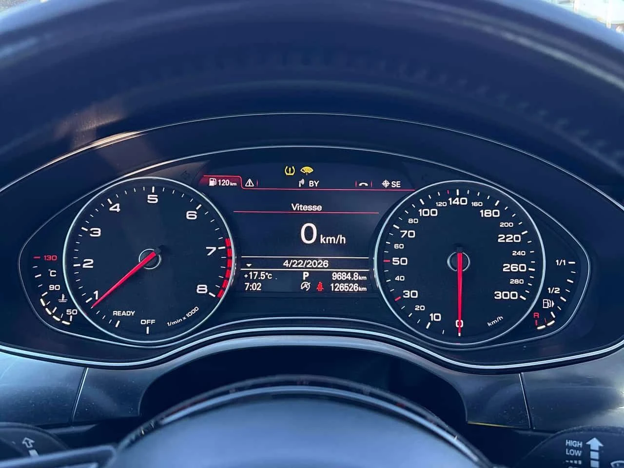 Audi A6 * 2.0T * PANO* KEYLESS* ПОДГРЕВ* , снимка 8 - Автомобили и джипове - 54507936