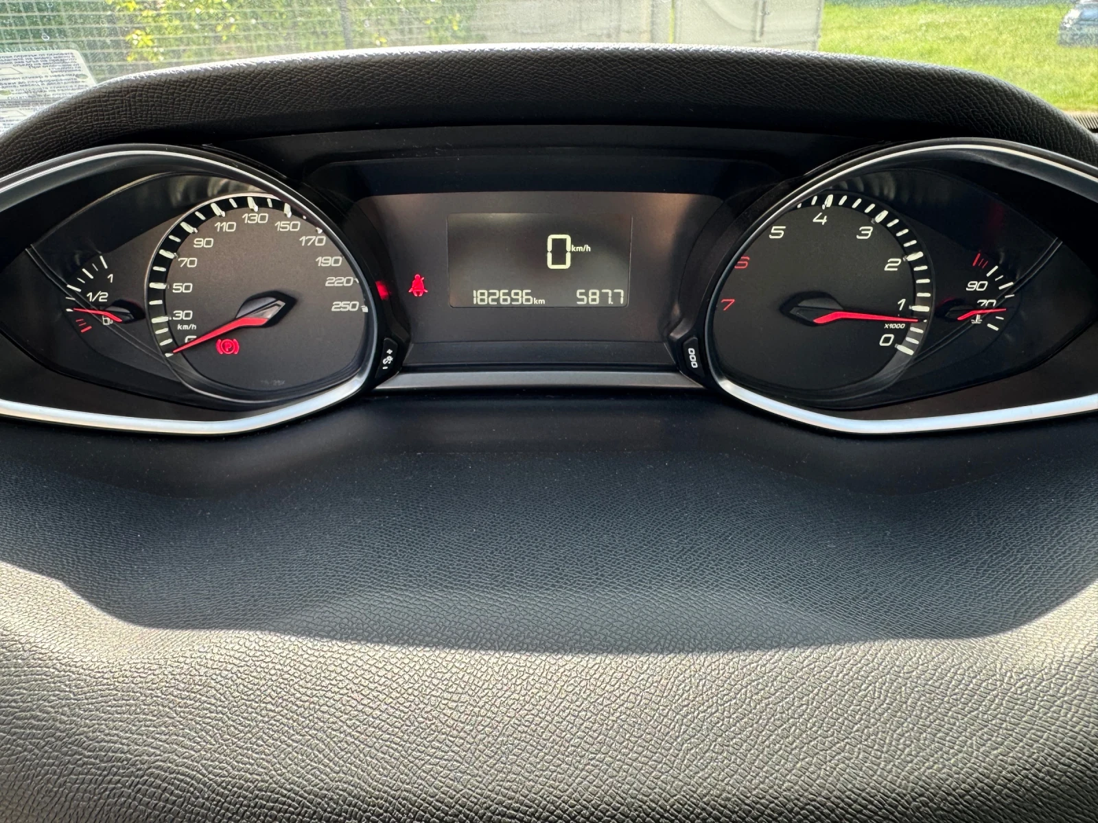 Peugeot 308 1.2 PureTech/�������� | Mobile.bg � ����������� 10